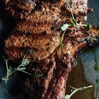 купить Стейк «Рибай» из конины Стейк «Рибай» из конины заказать доставку ROJO ресторан Алматы